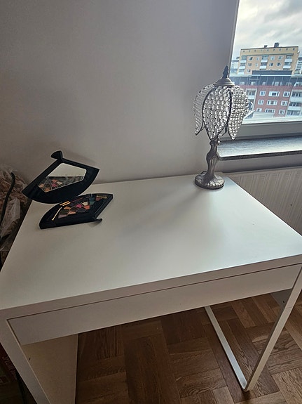 Product image 1 of 7