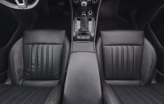 Skoda Superb 5 of 5