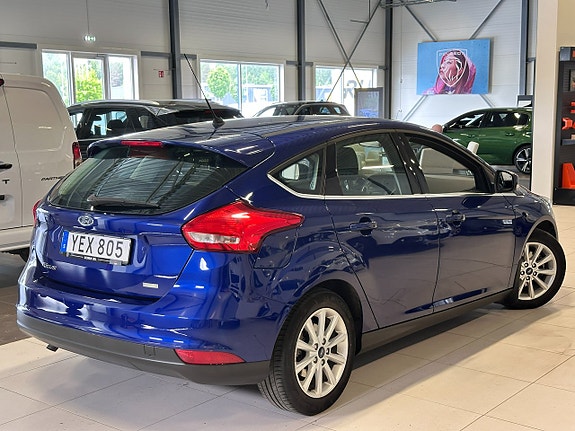 Ford Focus 5 of 5