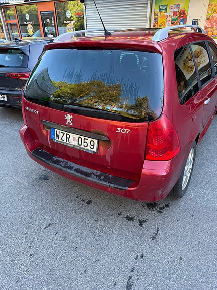 Peugeot 307 SW 3 of 5