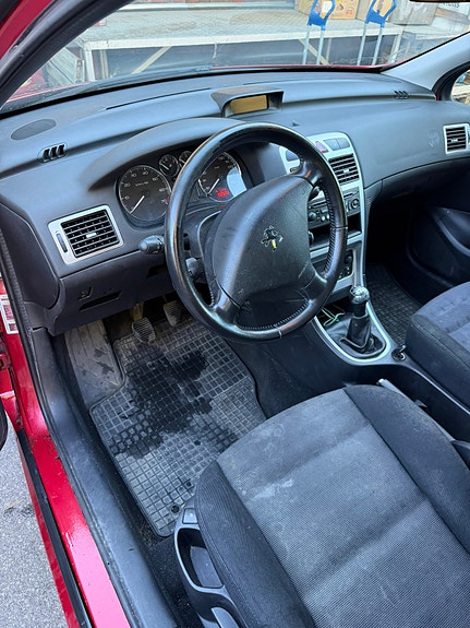 Peugeot 307 SW 5 of 5