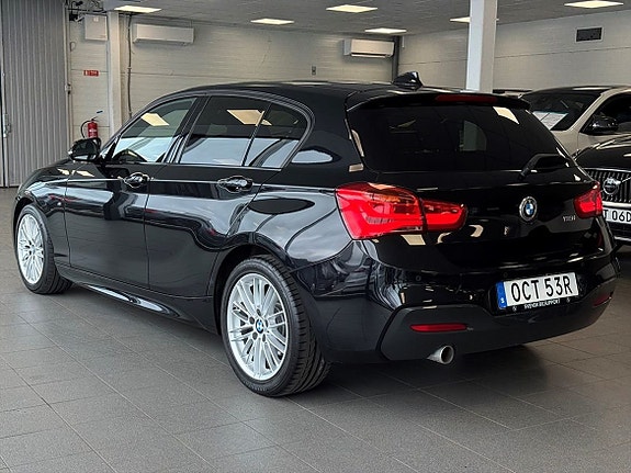 BMW 118i 5 of 5