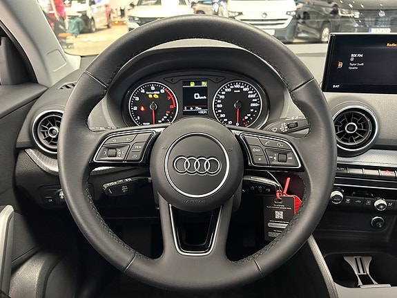 Audi Q2 11 of 16