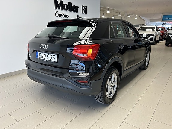 Audi Q2 4 of 5