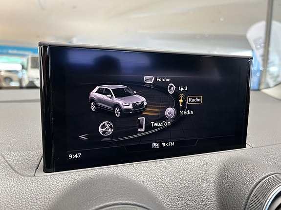 Audi Q2 12 of 16