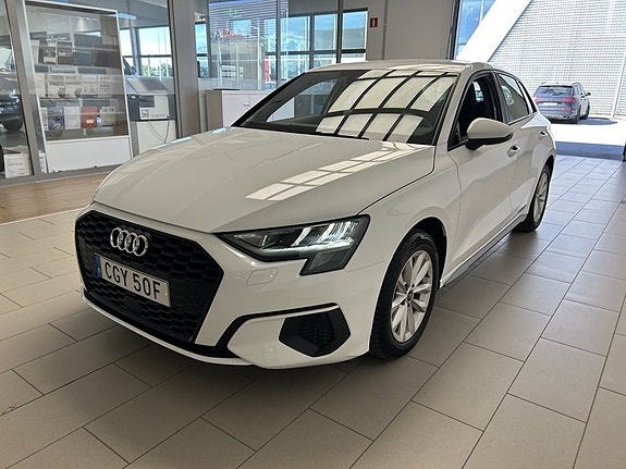 Audi A3 3 of 5