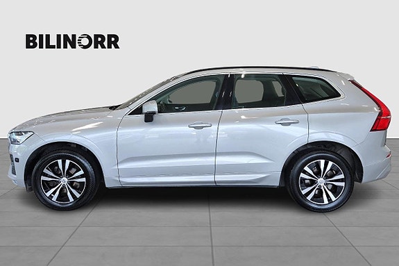 Volvo XC60 3 of 5