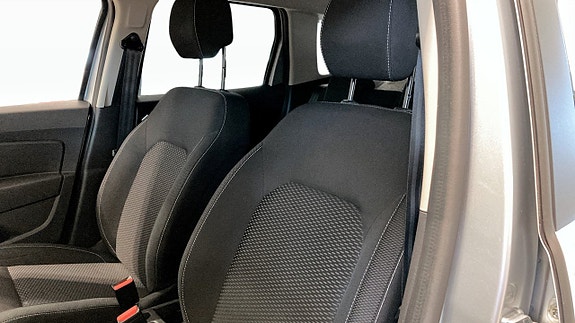 Dacia Duster 16 of 16