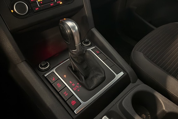 Volkswagen Amarok 16 of 19