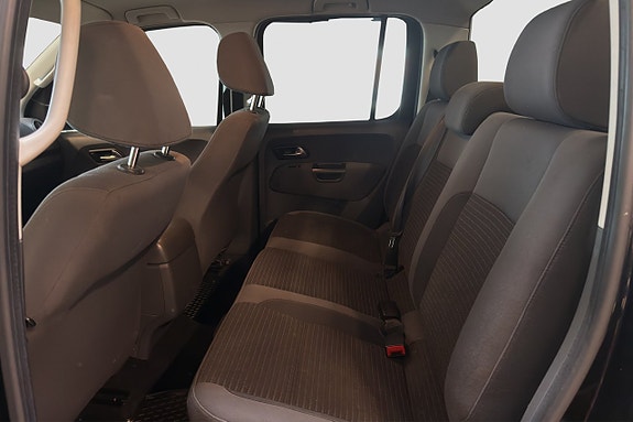 Volkswagen Amarok 8 of 19