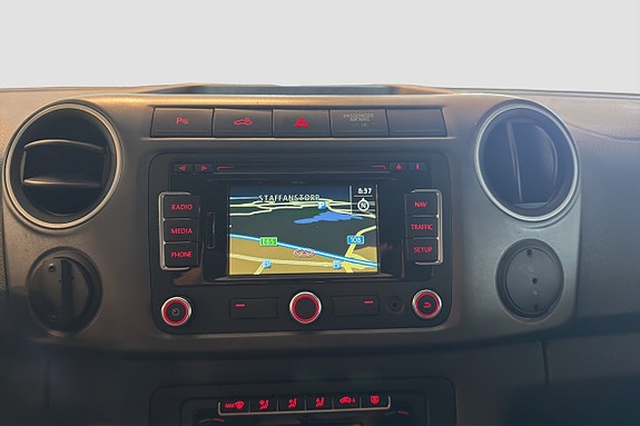Volkswagen Amarok 14 of 19