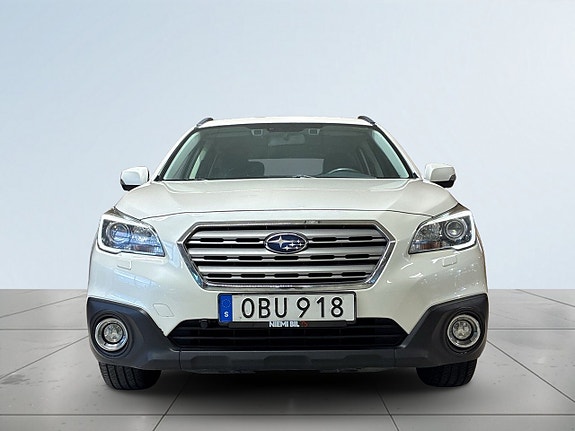 Subaru Outback 2 of 5
