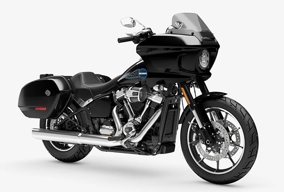 Harley-Davidson Lowrider ST 2 of 8