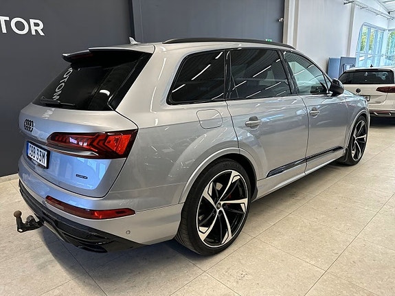 Audi Q7 5 of 5