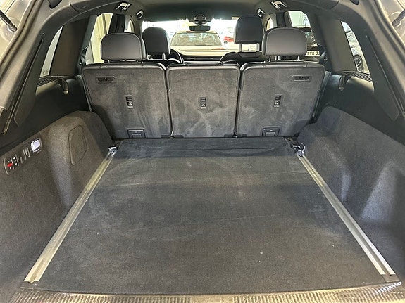 Audi Q7 8 of 26