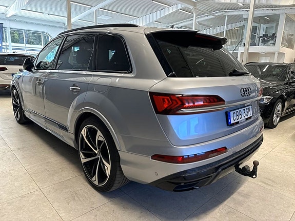 Audi Q7 7 of 26