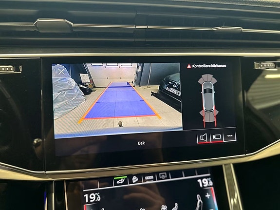 Audi Q7 23 of 26