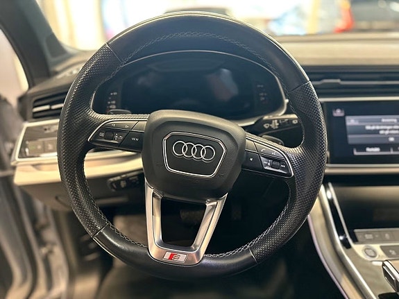 Audi Q7 18 of 26