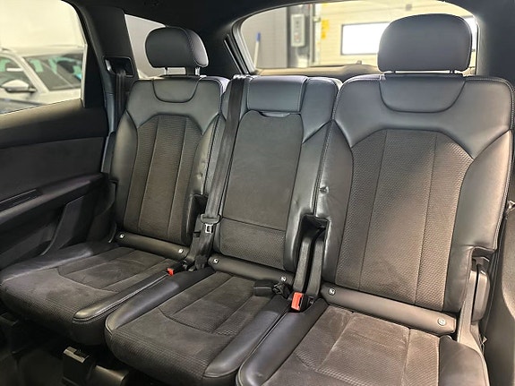 Audi Q7 26 of 26