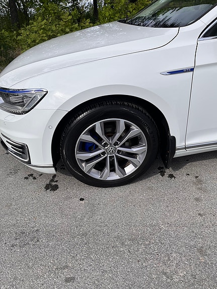 Volkswagen Passat 4 of 5