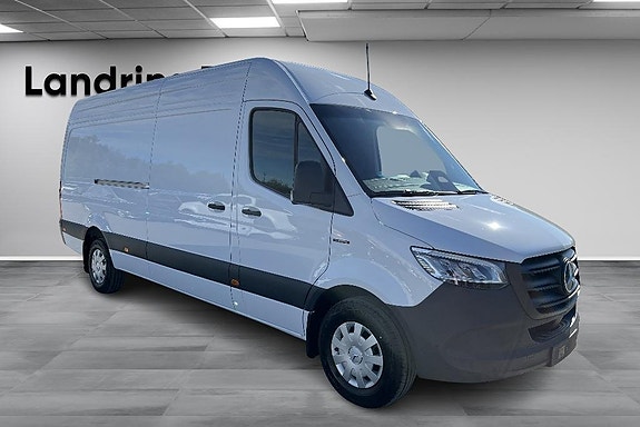 Mercedes-Benz eSprinter 420 3 of 14