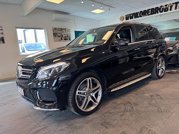 Mercedes-Benz GLE350 d 2 of 5