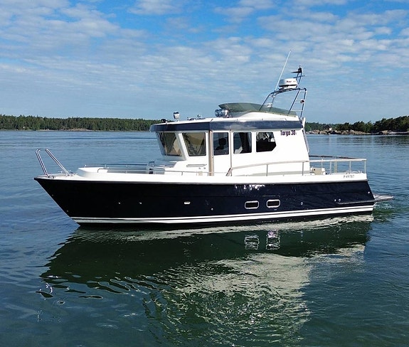 Mycket välutrustad Targa 30.1 nu till salu via oss