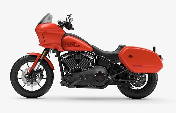 Harley-Davidson Lowrider ST 5 of 8