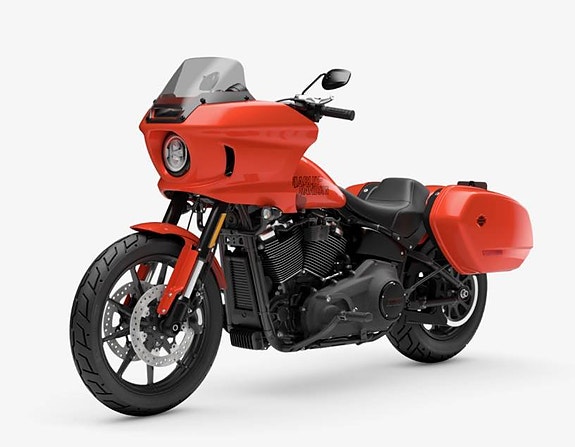 Harley-Davidson Lowrider ST 4 of 8