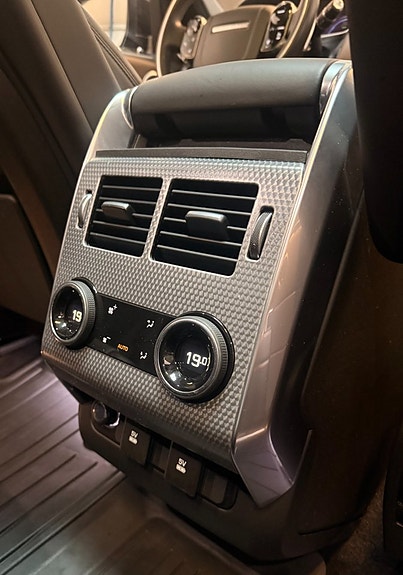 Land Rover Range Rover Sport 14 of 15
