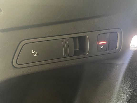 Audi Q6 e-tron 17 of 24