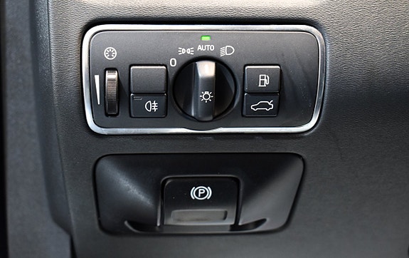 Volvo V70 11 of 23