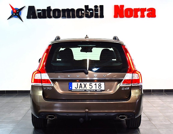 Volvo V70 6 of 23