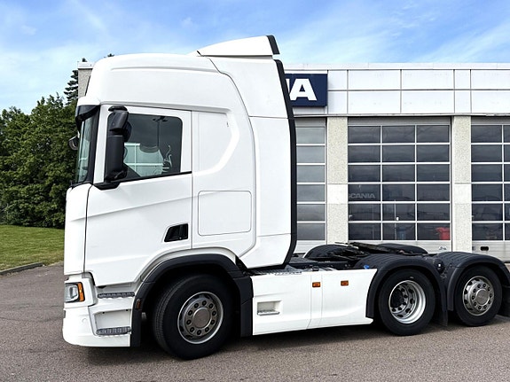 Scania R 500 A6x2NA Dragbil Boggi 2 of 10