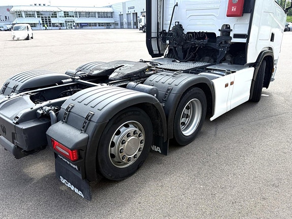 Scania R 500 A6x2NA Dragbil Boggi 4 of 10