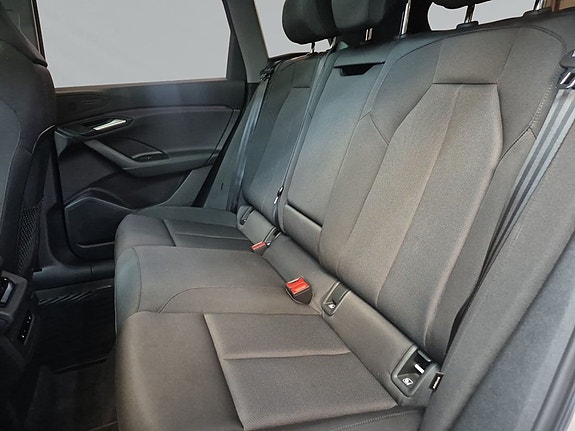 Audi Q6 e-tron 5 of 5