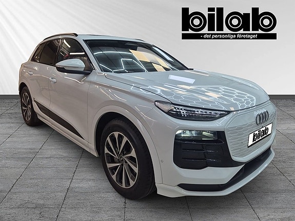 Audi Q6 e-tron 2 of 5