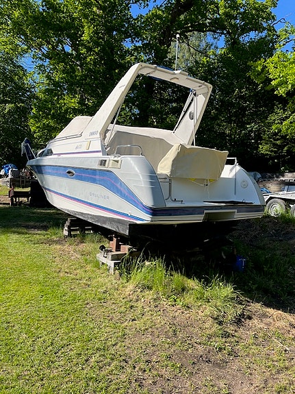 Unik Bayliner 2755 Ciera Sunbridge 1989 som endast gått 266 timmar. 12 of 13