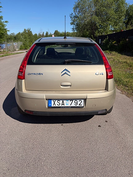 Citroen C4 4 of 5