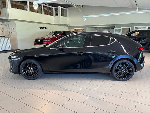 Mazda 3 2 of 5