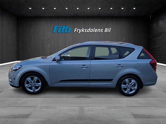 Kia Ceed 2 of 16