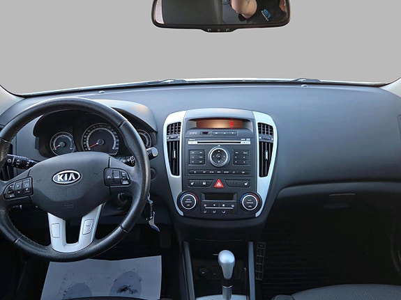 Kia Ceed 14 of 16