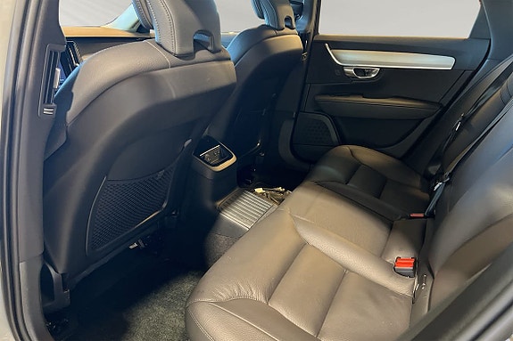 Volvo V90 9 of 26