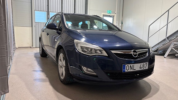 Opel Astra 6 of 19