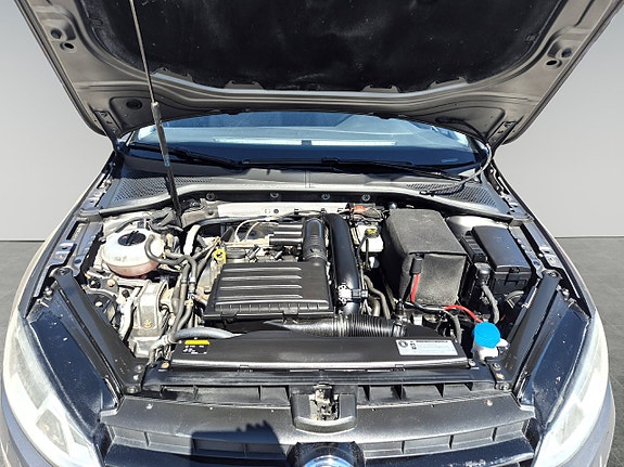 Volkswagen Golf-Serie 16 of 17