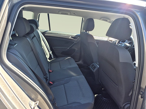 Volkswagen Golf-Serie 11 of 17