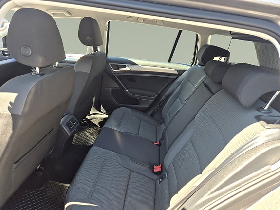 Volkswagen Golf-Serie 10 of 17