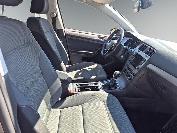 Volkswagen Golf-Serie 12 of 17