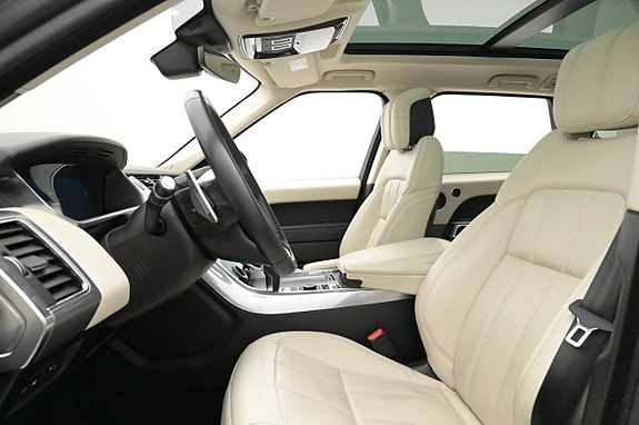 Land Rover Range Rover Sport 9 of 27