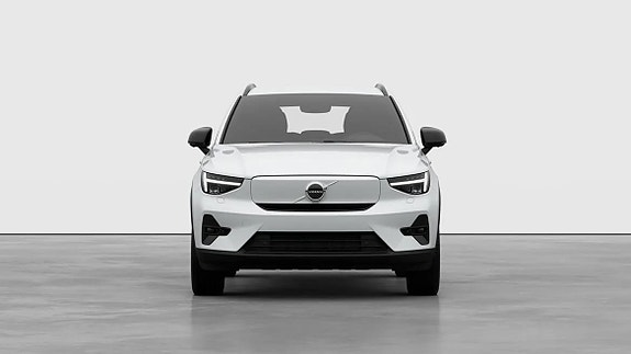 Volvo EX40 4 of 12